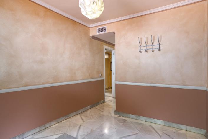 Image No.14-3 Bed Apartment for sale