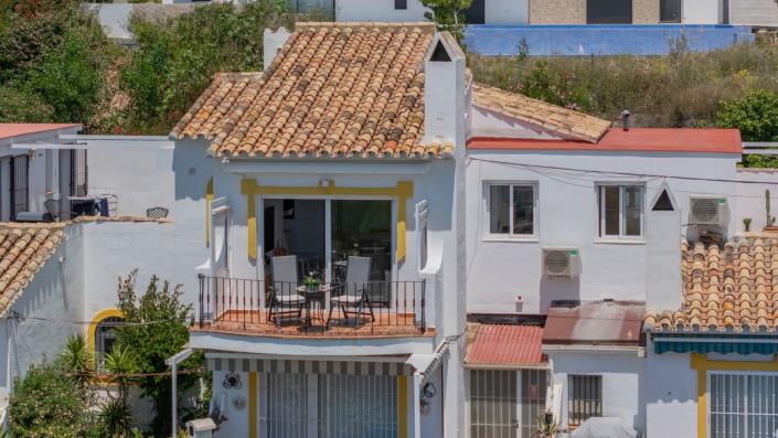 Image No.3-3 Bed Apartment for sale