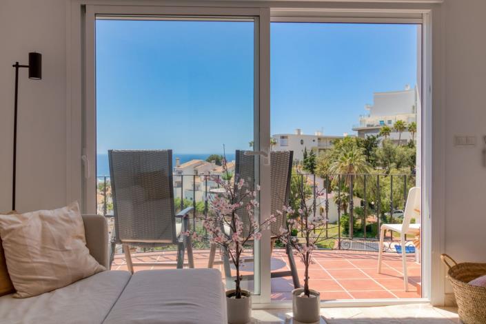 Image No.24-3 Bed Apartment for sale