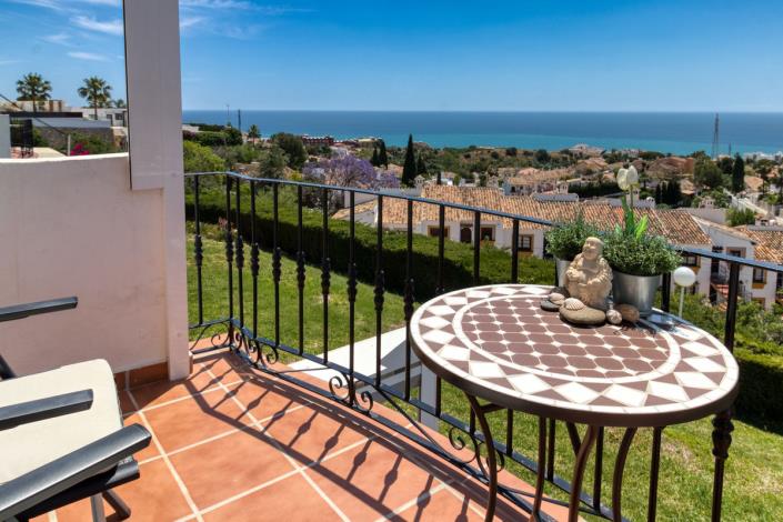 Image No.27-3 Bed Apartment for sale