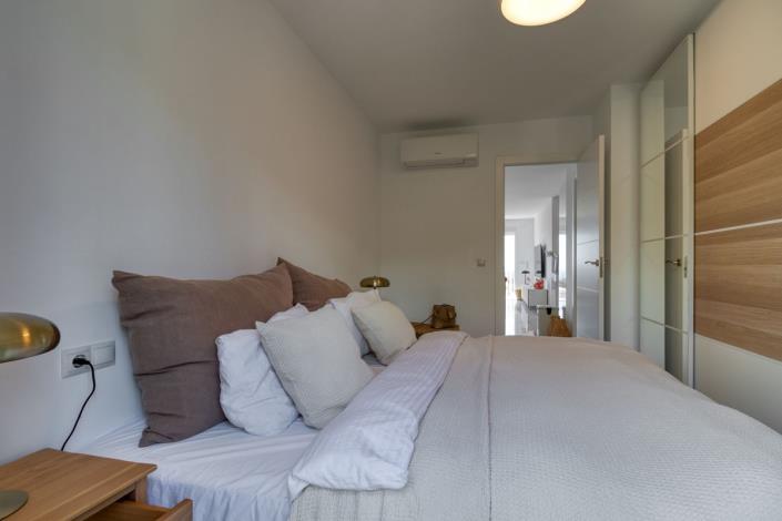 Image No.33-3 Bed Apartment for sale