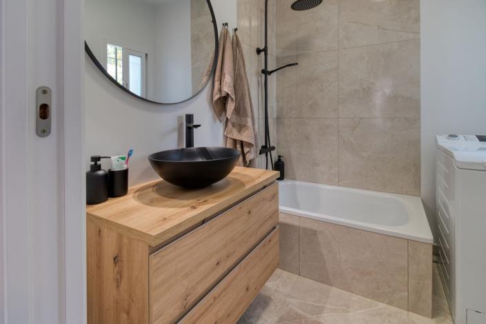 Image No.35-3 Bed Apartment for sale