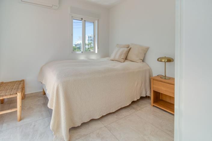 Image No.41-3 Bed Apartment for sale