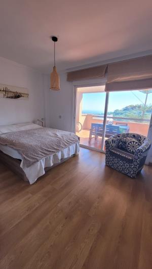 Image No.7-3 Bed Apartment for sale