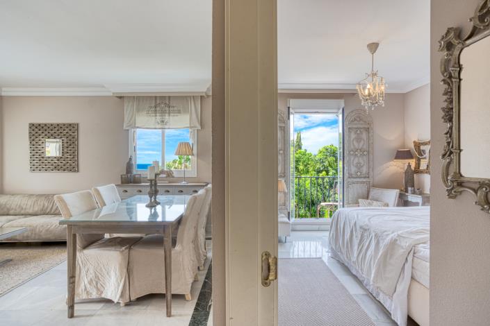 Image No.10-3 Bed Apartment for sale