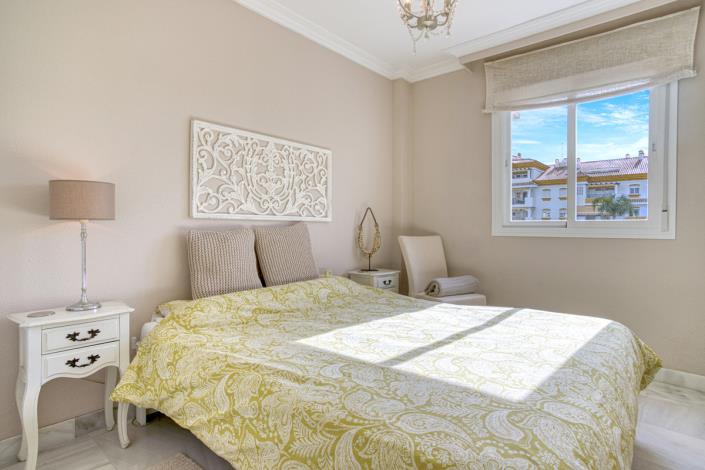 Image No.14-3 Bed Apartment for sale