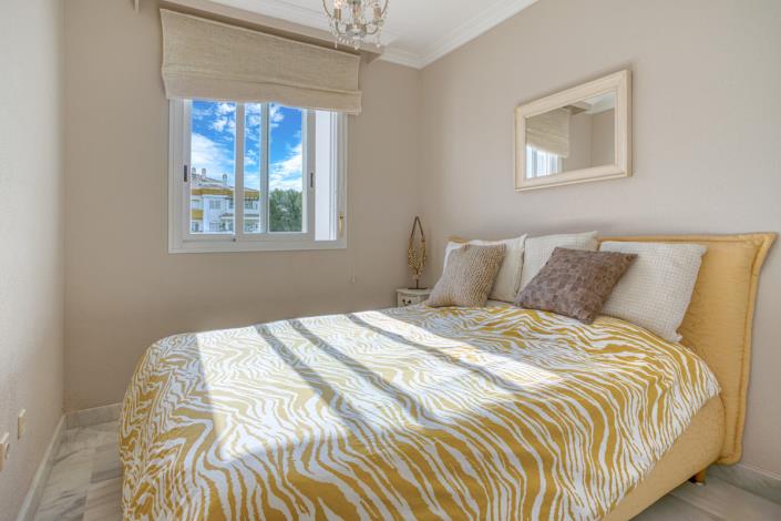 Image No.18-3 Bed Apartment for sale