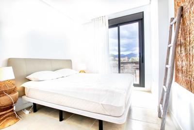 Image No.8-2 Bed Apartment for sale