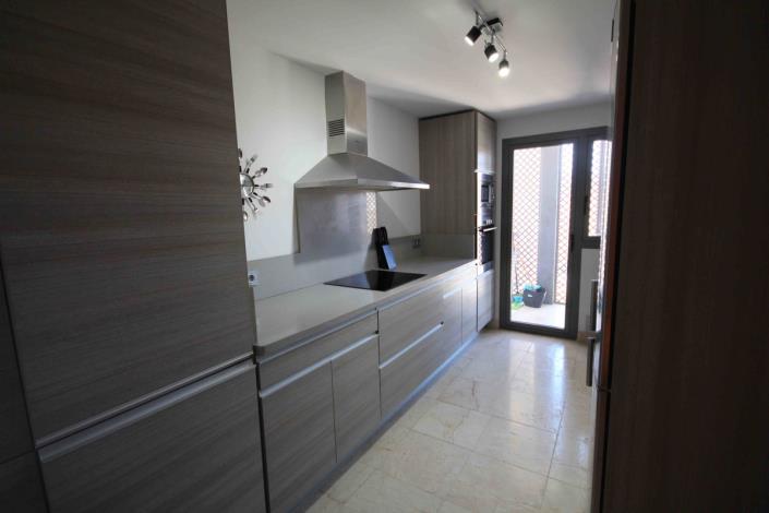 Image No.11-2 Bed Apartment for sale