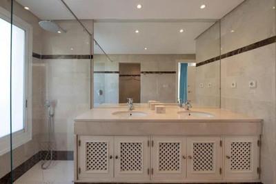 Image No.14-3 Bed Apartment for sale