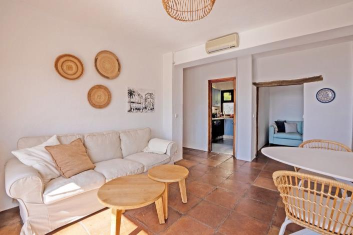 Image No.10-3 Bed Apartment for sale