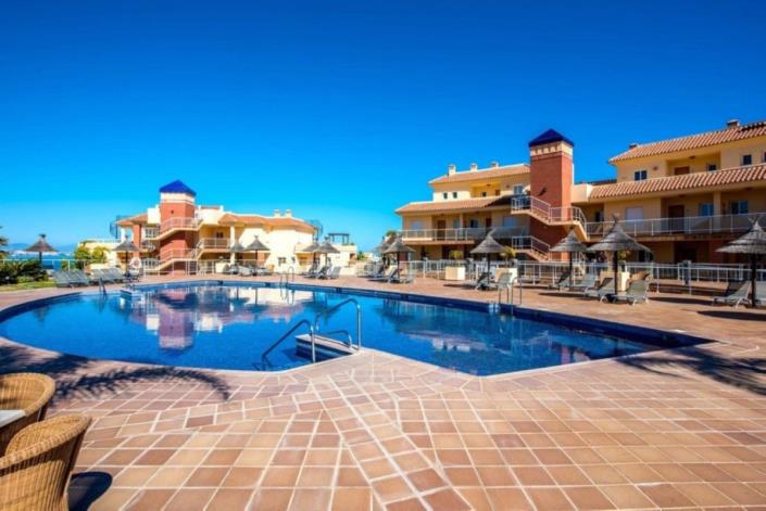 Image No.18-2 Bed Apartment for sale