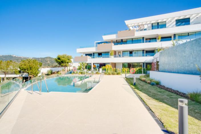 Image No.1-3 Bed Flat for sale
