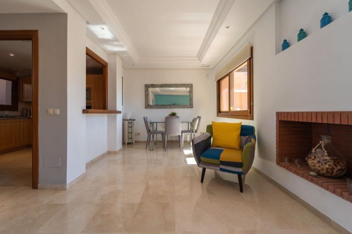 Image No.9-6 Bed Townhouse for sale