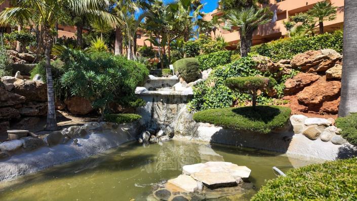 Image No.50-6 Bed Townhouse for sale