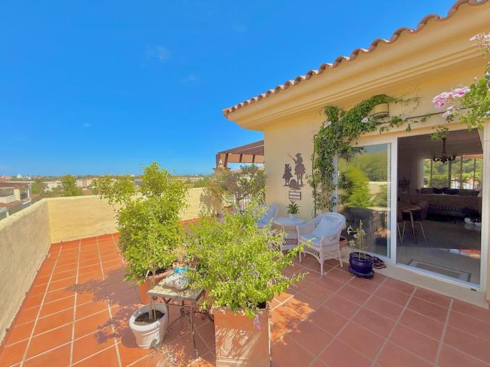 Image No.2-3 Bed Penthouse for sale