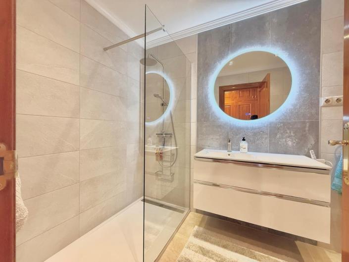 Image No.27-3 Bed Penthouse for sale