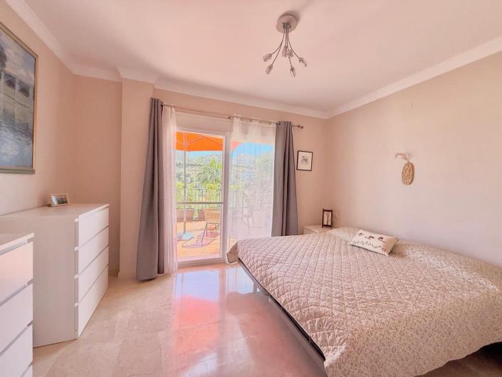 Image No.28-3 Bed Penthouse for sale