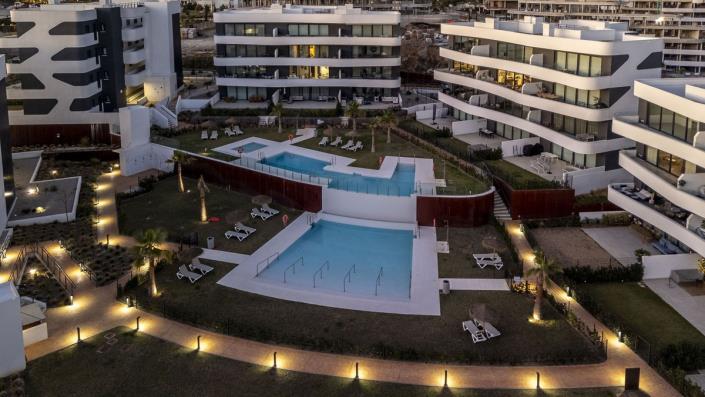 Image No.17-2 Bed Apartment for sale