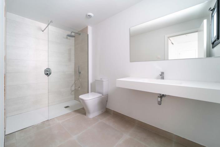 Image No.22-2 Bed Apartment for sale