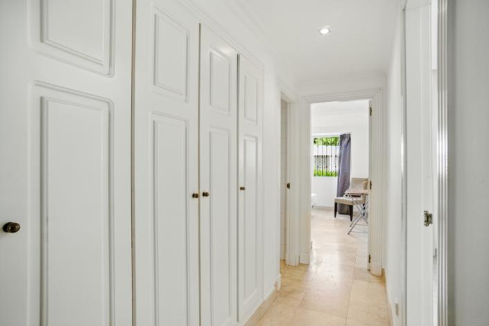 Image No.13-3 Bed Apartment for sale