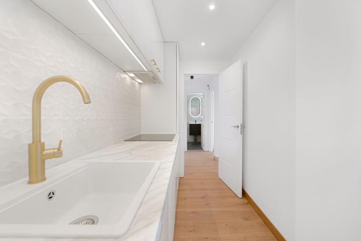 Image No.3-2 Bed Apartment for sale