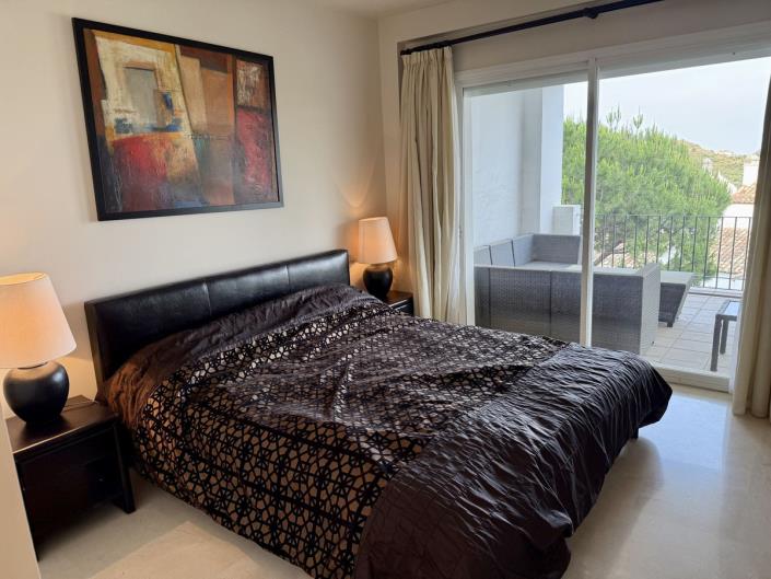 Image No.7-2 Bed Apartment for sale