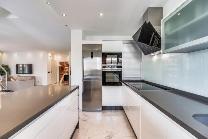 Image No.9-3 Bed Penthouse for sale