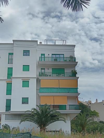 Image No.16-2 Bed Apartment for sale