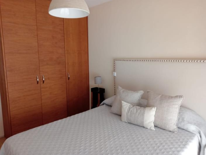 Image No.18-4 Bed Townhouse for sale