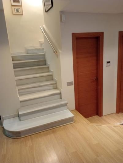 Image No.27-4 Bed Townhouse for sale