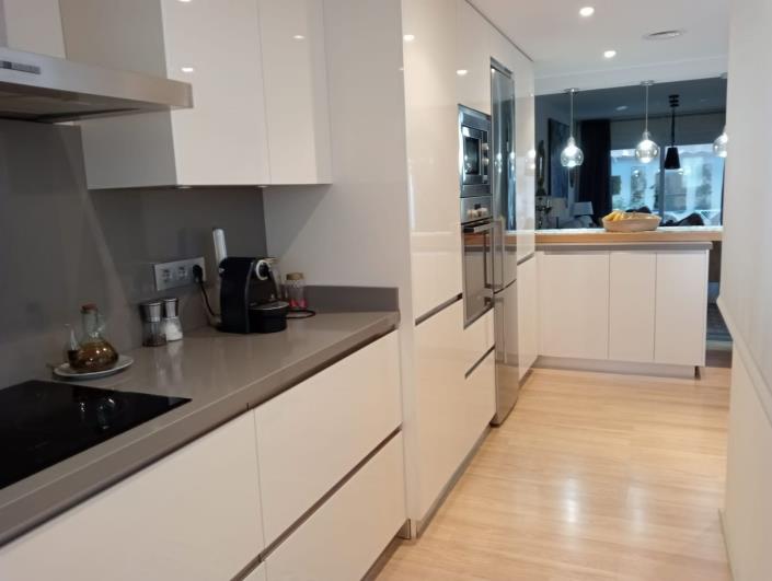 Image No.28-4 Bed Townhouse for sale