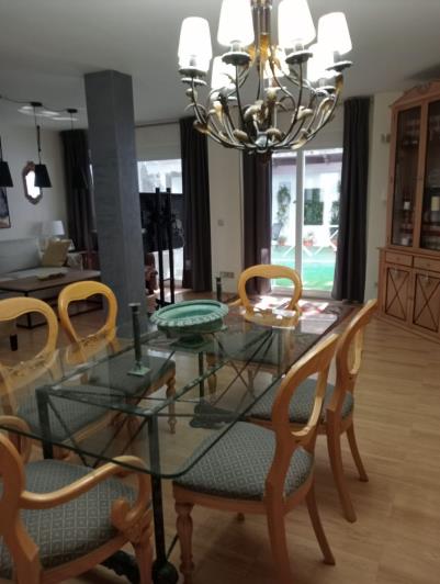 Image No.32-4 Bed Townhouse for sale