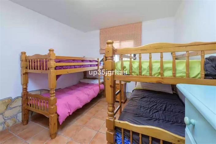 Image No.14-Villa / Détaché de 6 chambres à vendre à Estepona