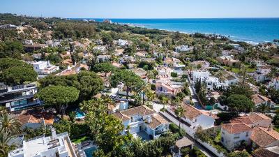 13-5fd73dea700db77384c091ca9818b1a9