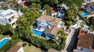 14-d70dc3102c00d7be0e872dfe1c1f86d7