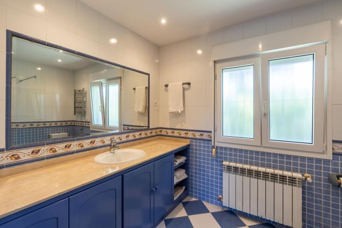 Image No.32-3 Bed Villa for sale