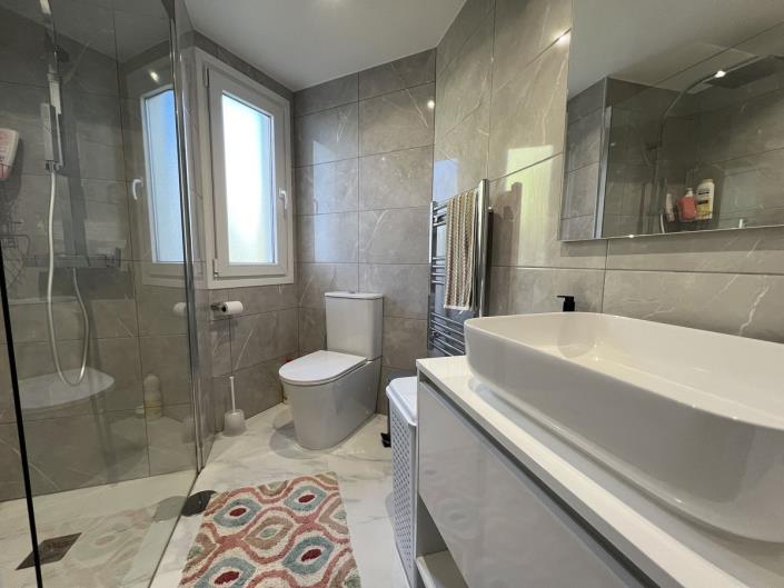 Image No.26-Jumelé de 3 chambres à vendre à Miraflores