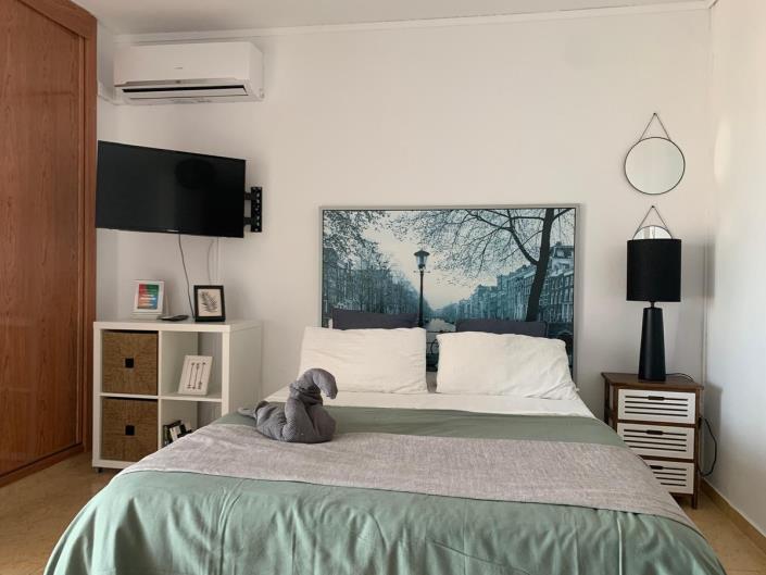 Image No.8-Studio for sale