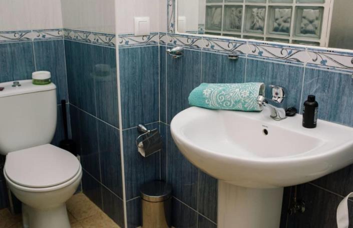 Image No.10-Studio for sale