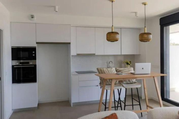 Image No.5-2 Bed Apartment for sale