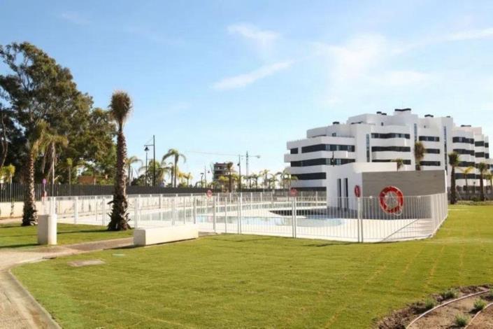 Image No.19-2 Bed Apartment for sale