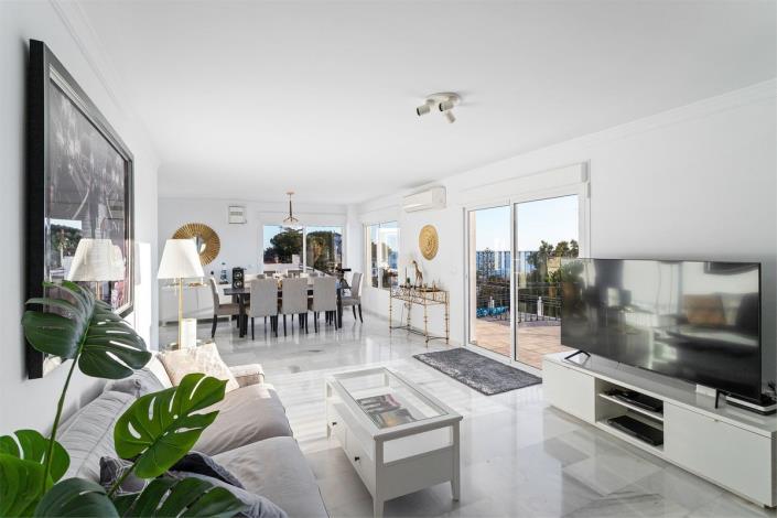 Image No.5-6 Bed Villa / Detached for sale