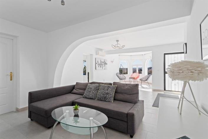 Image No.27-6 Bed Villa / Detached for sale