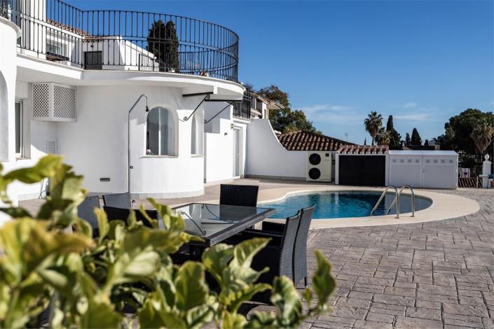 Image No.40-6 Bed Villa / Detached for sale