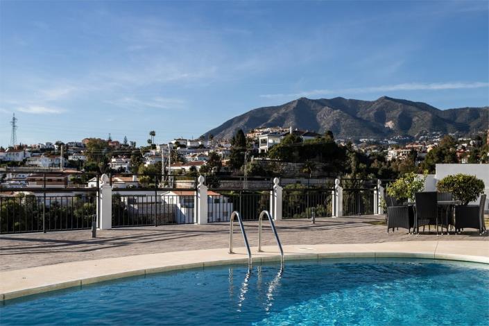 Image No.45-6 Bed Villa / Detached for sale