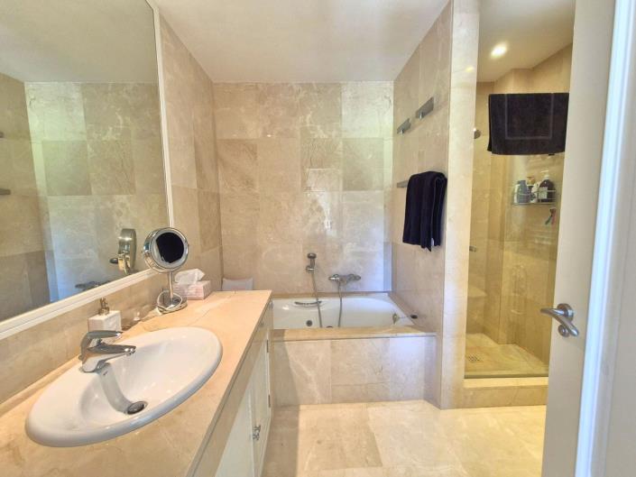 Image No.15-2 Bed Apartment for sale