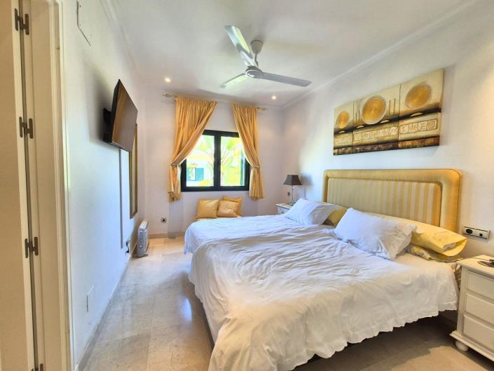 Image No.16-2 Bed Apartment for sale