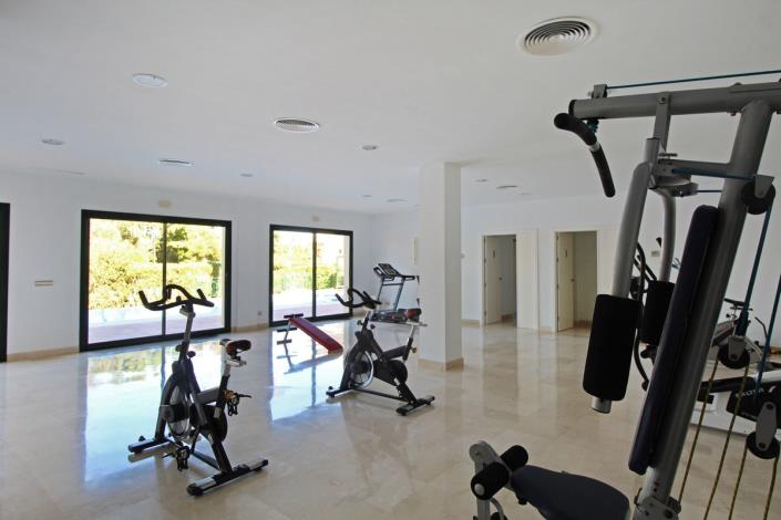 Image No.24-2 Bed Apartment for sale