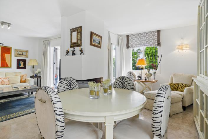 Image No.9-3 Bed Townhouse for sale